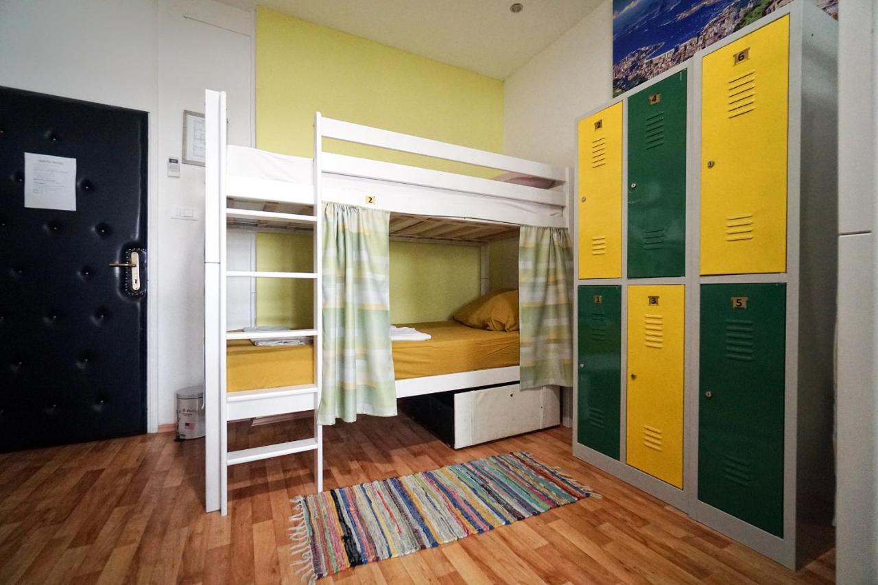 Oasis Hostel 斯普利特 外观 照片