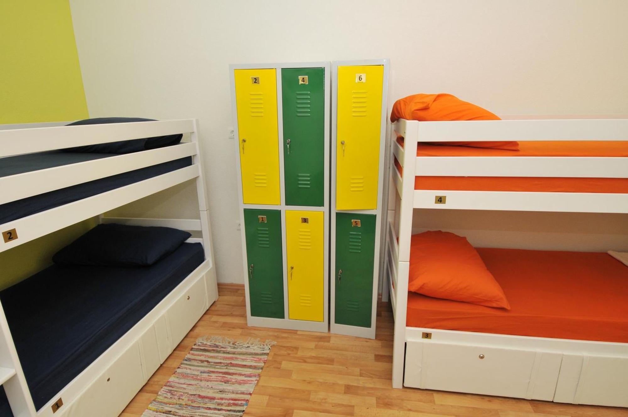 Oasis Hostel 斯普利特 外观 照片